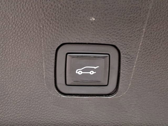 Used 2019 Chevrolet Traverse LT w/ LT Premium Package image 33