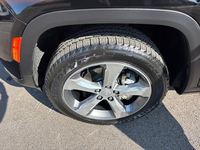 Used 2022 Jeep Grand Cherokee Limited AWD/4WD image 34