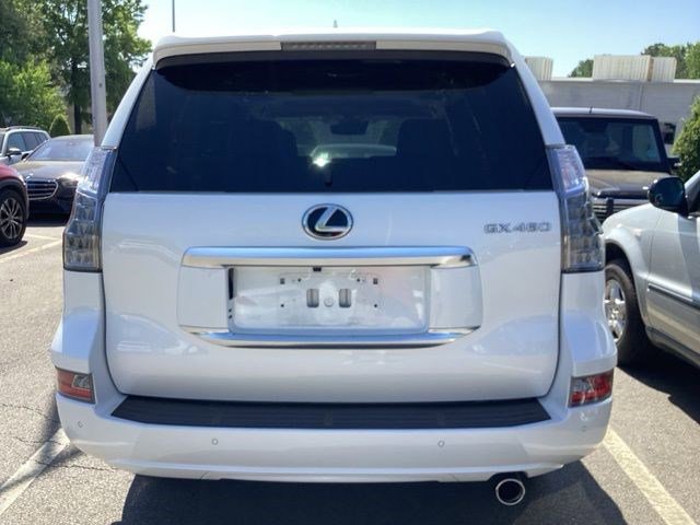 Used 2022 Lexus GX 460 Premium image 3