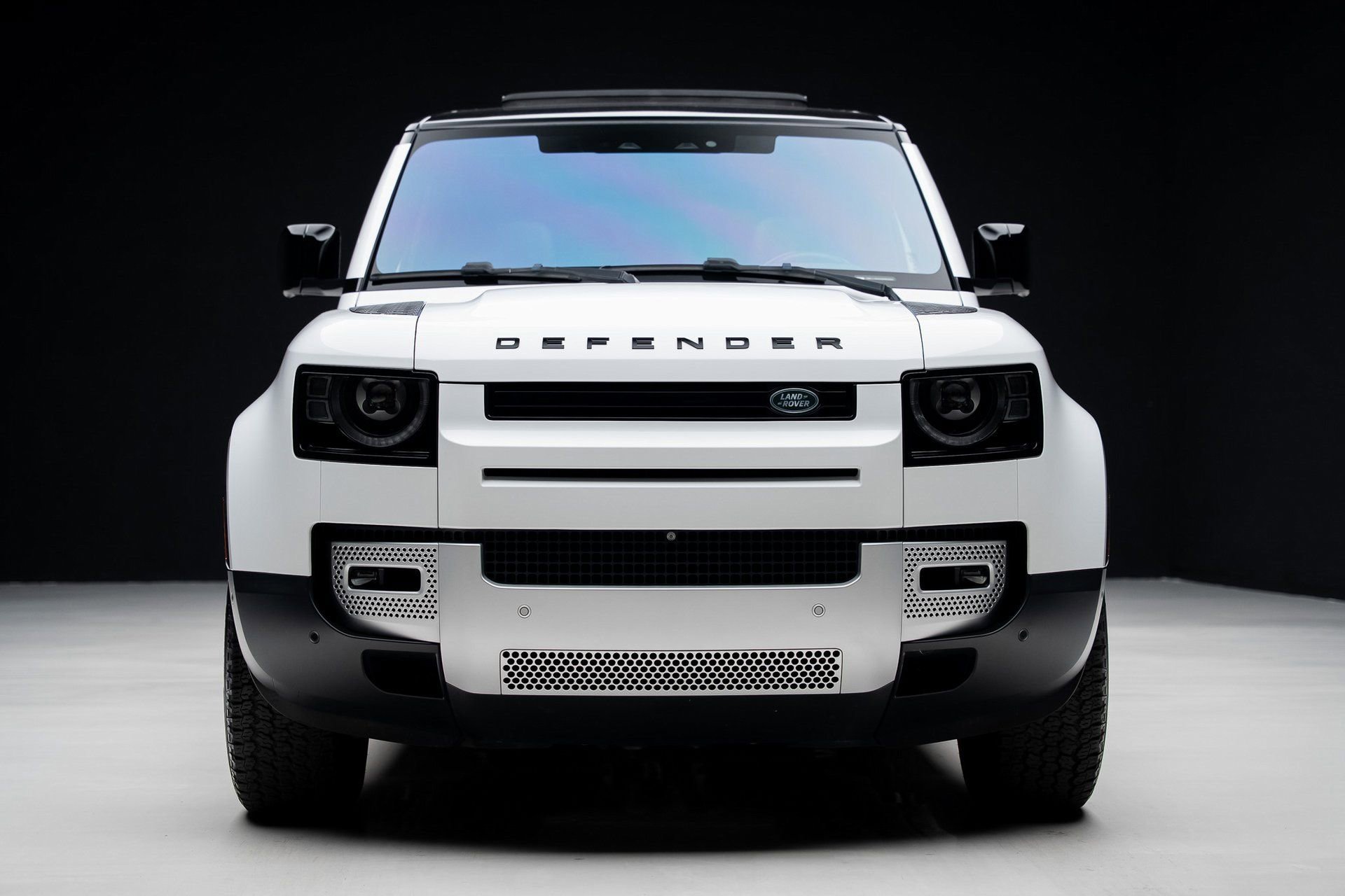 Used 2021 Land Rover Defender 110 S image 7