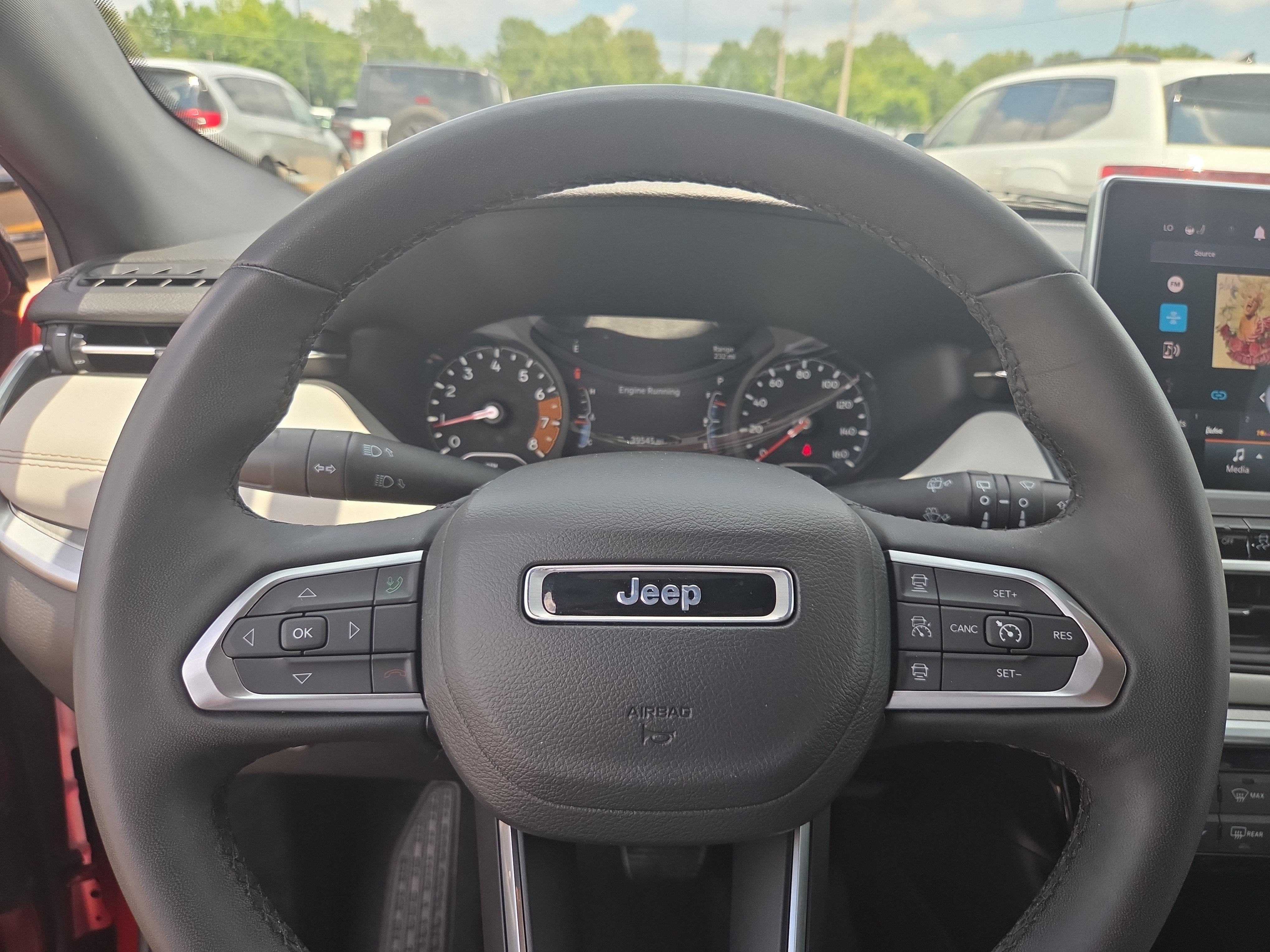Used 2025 Jeep Compass Limited AWD/4WD image 11