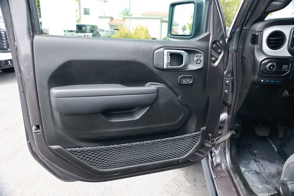 Used 2025 Jeep Wrangler Unlimited Sport S 4xe AWD/4WD image 17