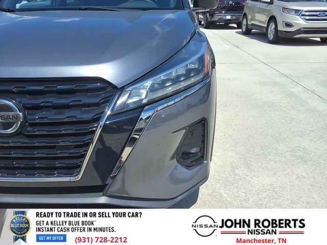 Used 2021 Nissan Kicks SR FWD image 13