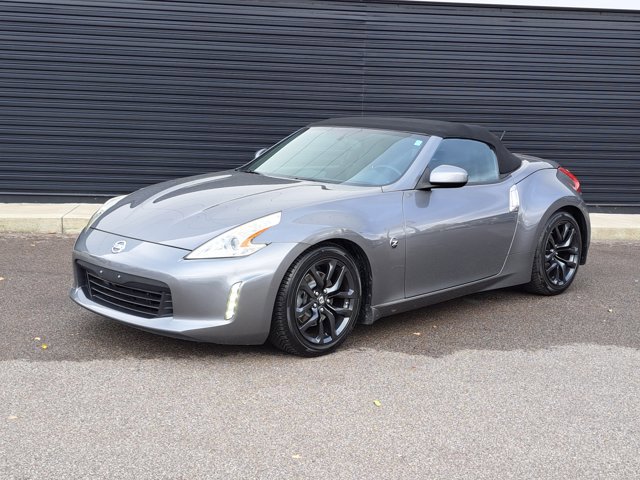 Used 2017 Nissan 370Z Touring