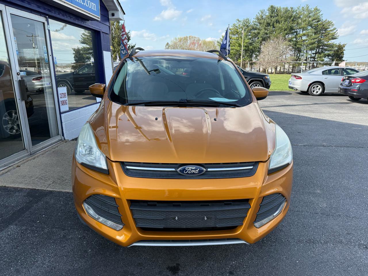 Used 2016 Ford Escape SE w/ Equipment Group 201A AWD/4WD image 4