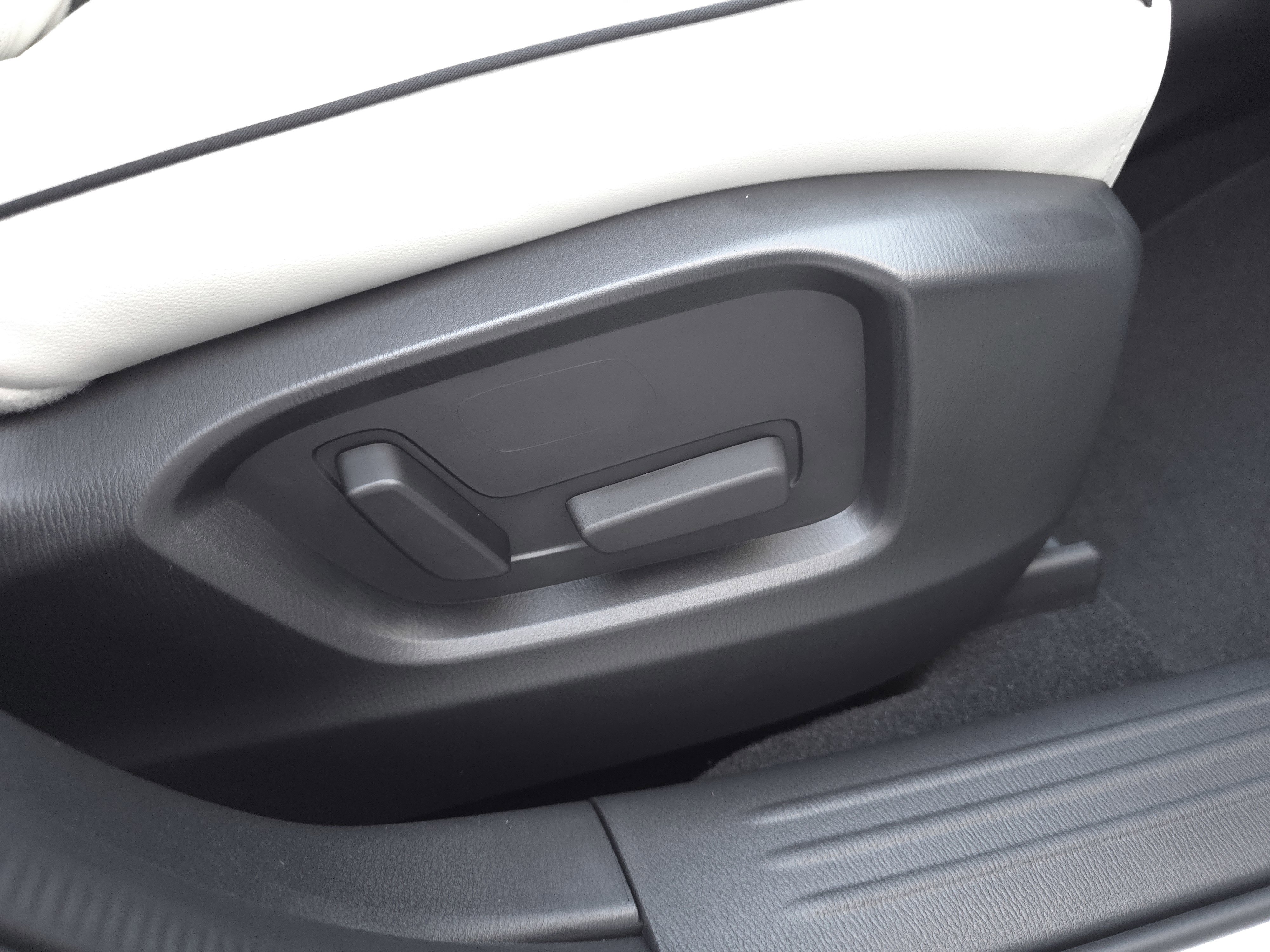 New 2025 MAZDA CX-5 AWD 2.5 S w/ Premium Plus Pkg image 41