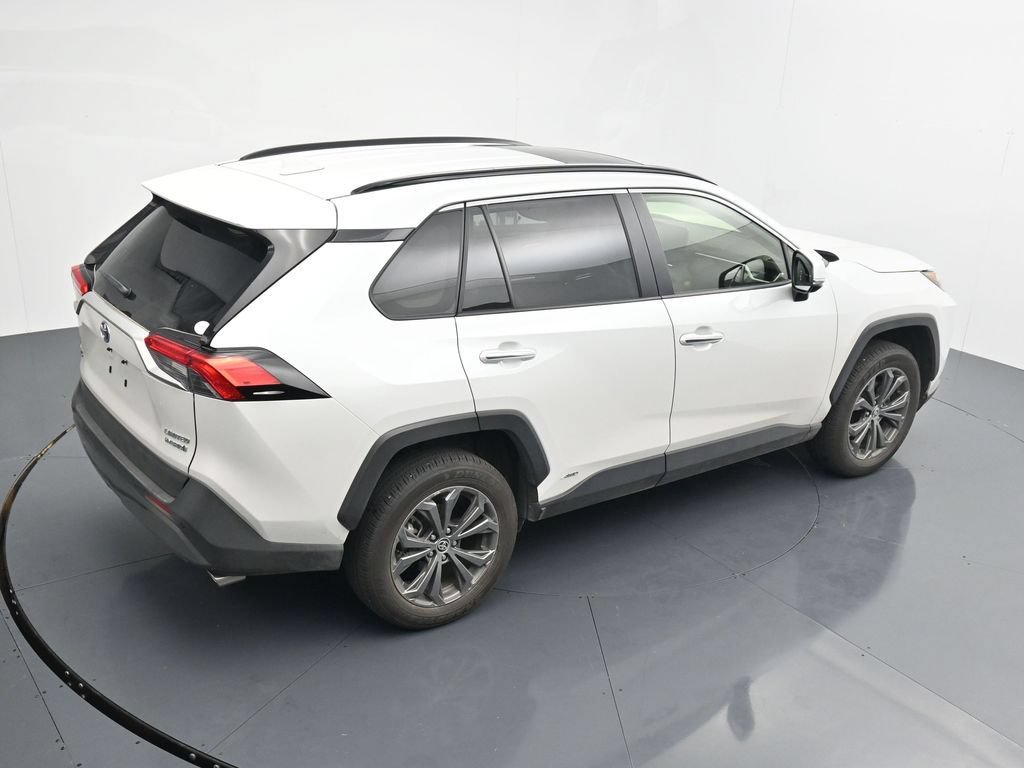 Used 2024 Toyota RAV4 Limited w/ Advanced Technology Package AWD/4WD image 28