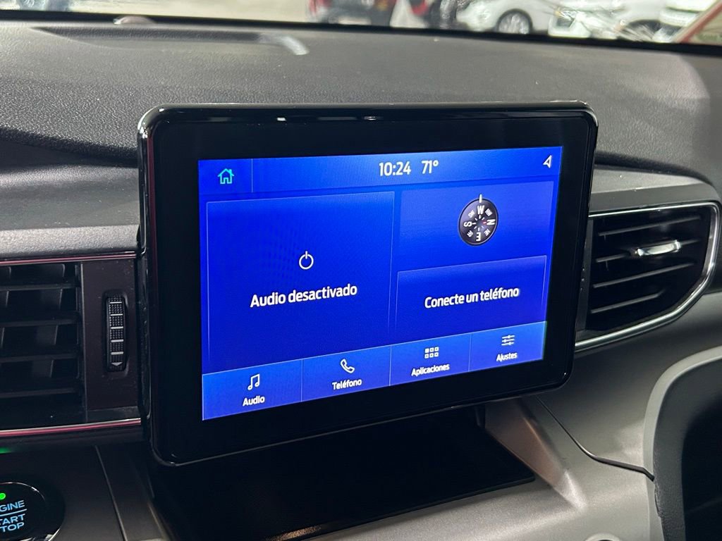 Used 2021 Ford Explorer XLT w/ Equipment Group 202A image 9