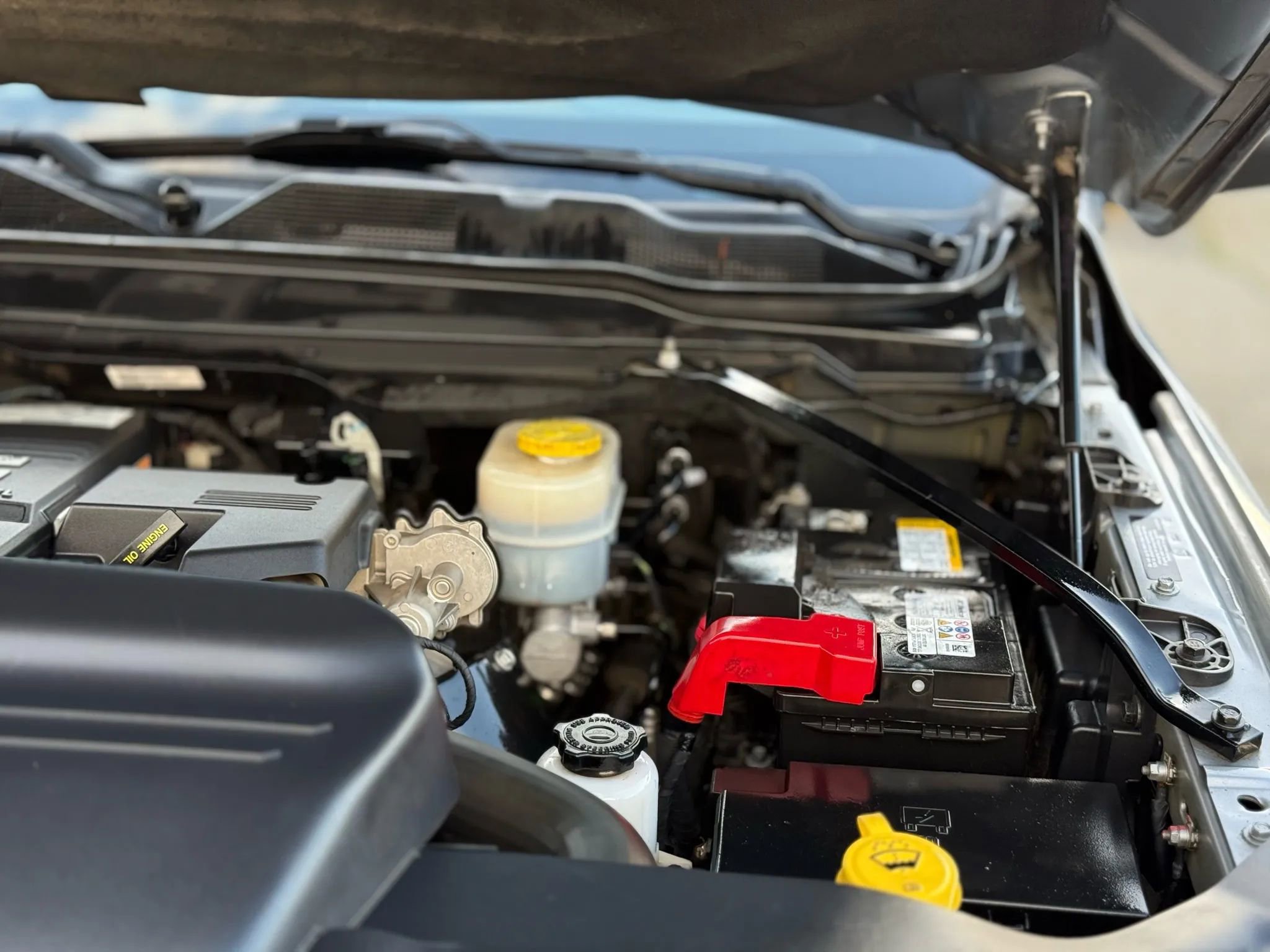 Used 2020 RAM 2500 Laramie image 30