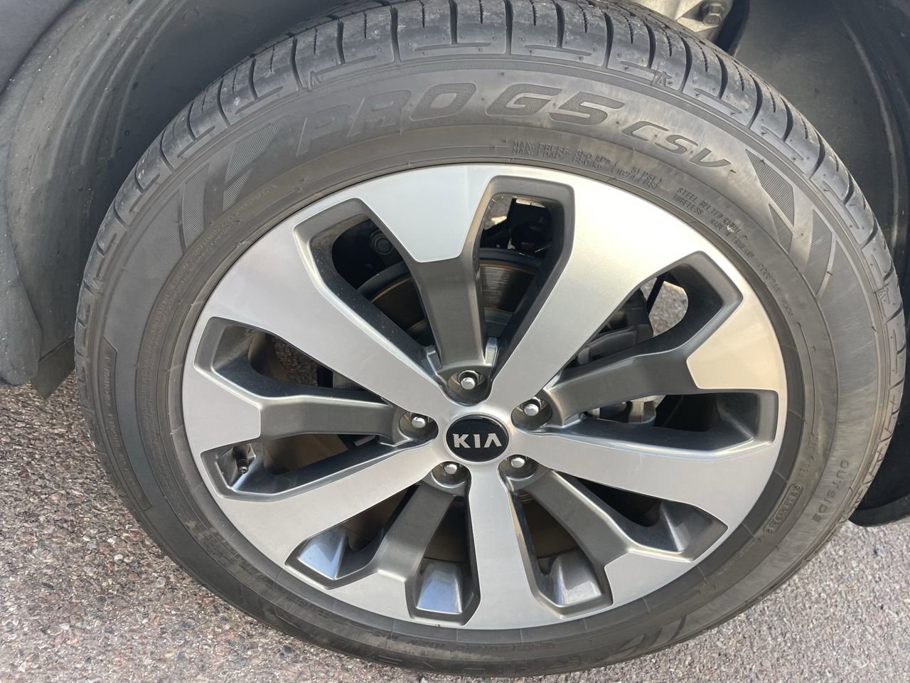 Used 2021 Kia Telluride EX w/ EX Premium Package AWD/4WD image 9