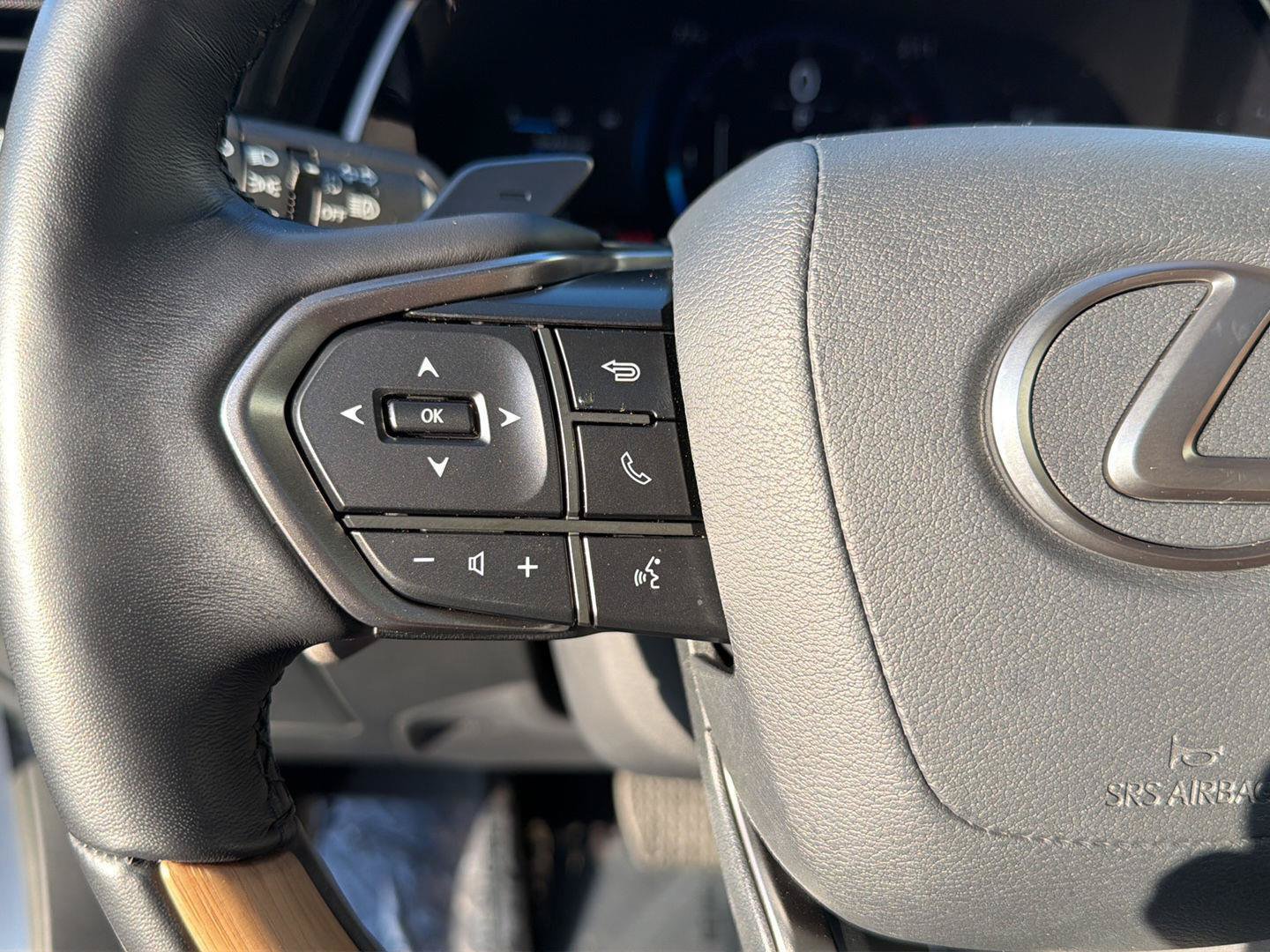 Certified 2026 Lexus RX 350 Premium w/ Accessory Package (Z1) FWD image 21