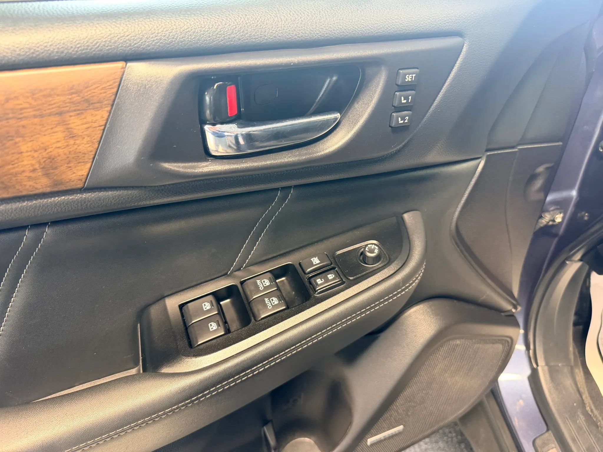 Used 2018 Subaru Outback 2.5i Limited AWD/4WD image 8