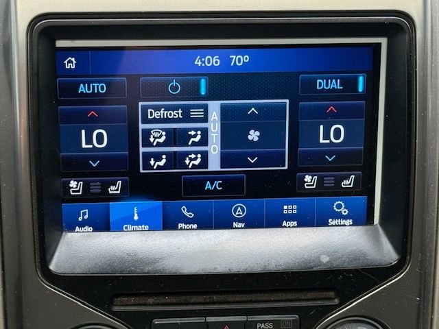 Used 2013 Ford F150 Raptor w/ Luxury Equipment Group AWD/4WD image 9