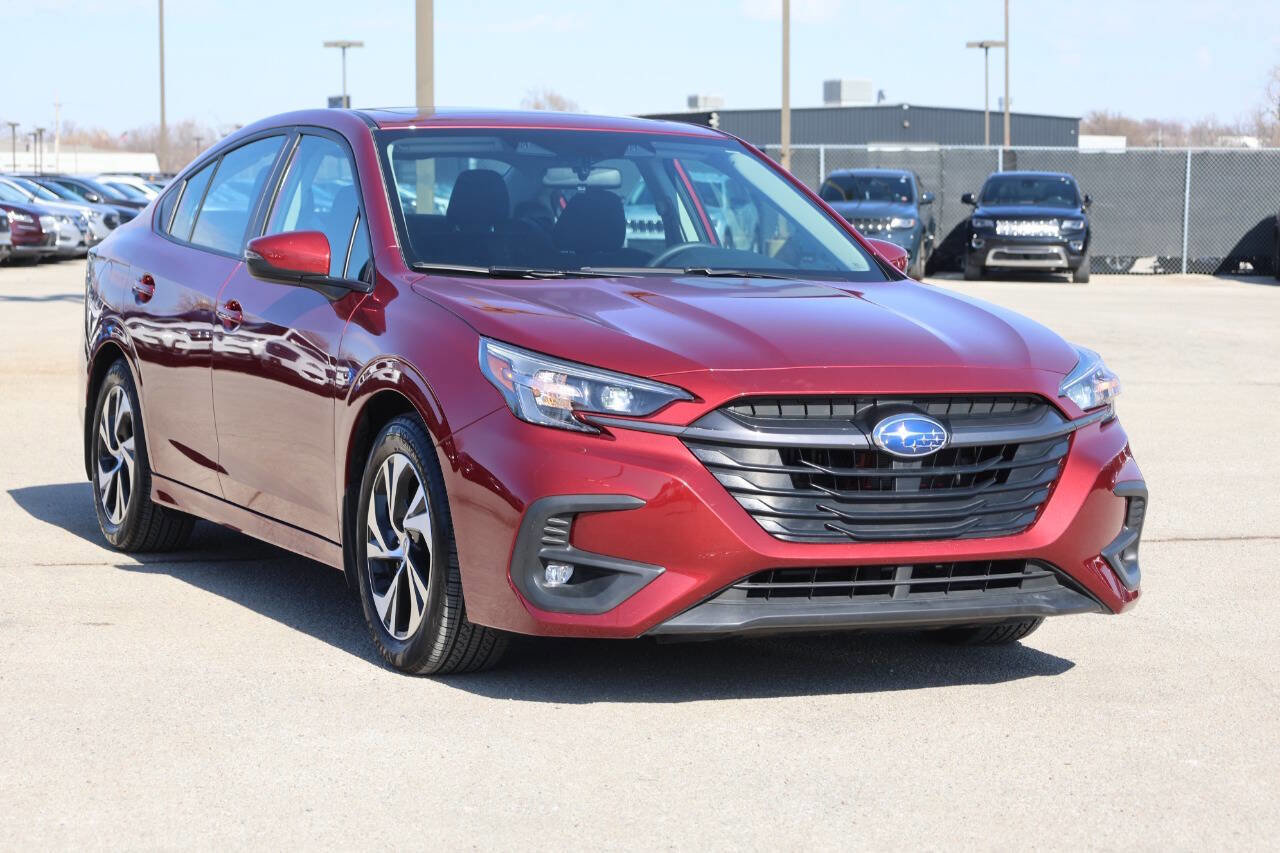 Used 2025 Subaru Legacy Premium AWD/4WD image 4