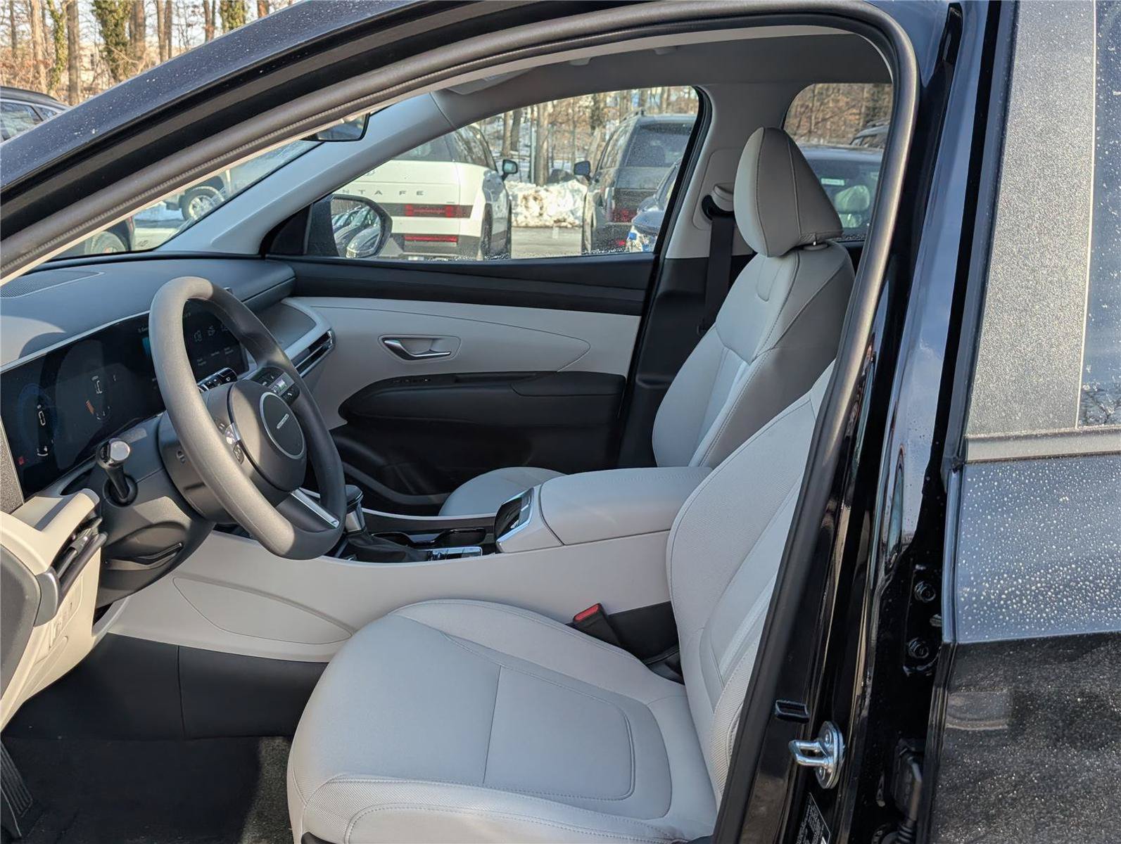New 2026 Hyundai Tucson SEL Plus FWD image 14