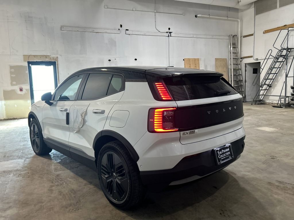 New 2026 Volvo EX30 Cross Country Ultra w/ Protection Package Premier image 4