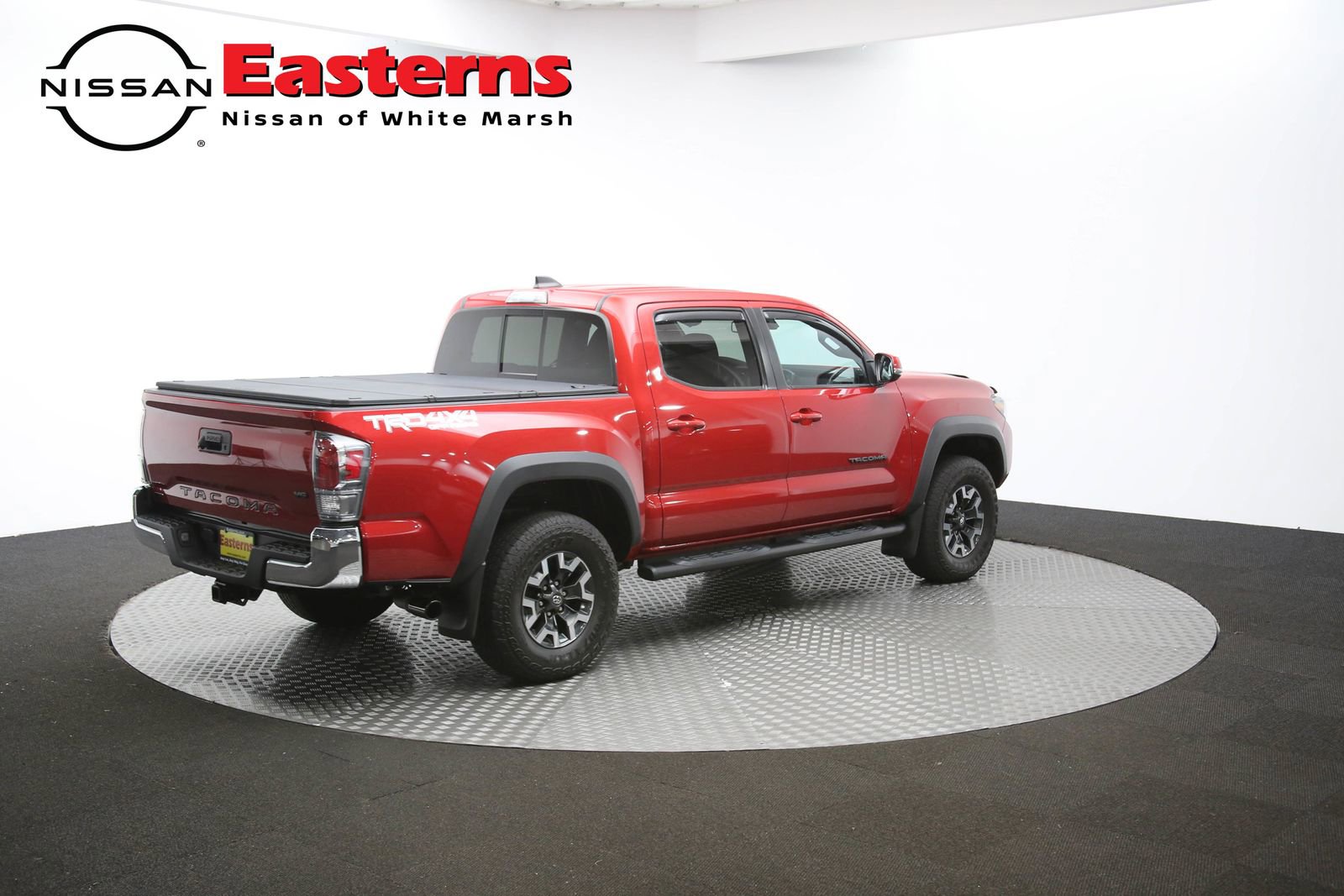 Used 2022 Toyota Tacoma TRD Off-Road w/ Black Out Package (TMS) image 55