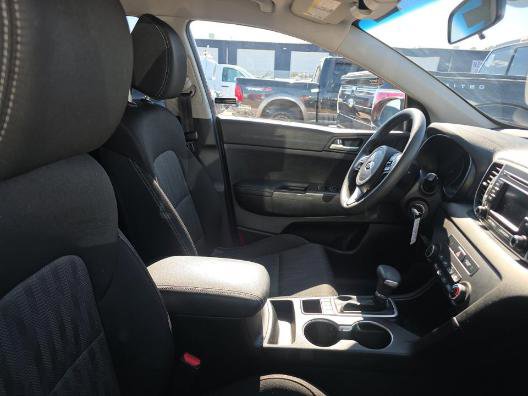 Used 2019 Kia Sportage LX AWD/4WD image 8