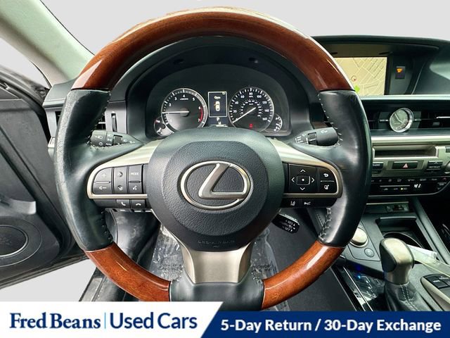Used 2017 Lexus ES 350 w/ Navigation System Package FWD image 16