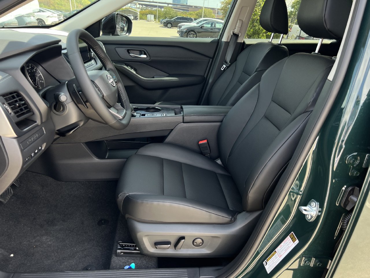 New 2027 Nissan Rogue Dark Armor FWD image 8