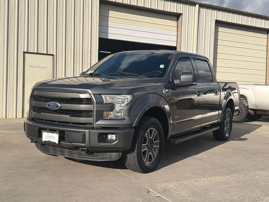 Used 2016 Ford F150 Lariat image 1