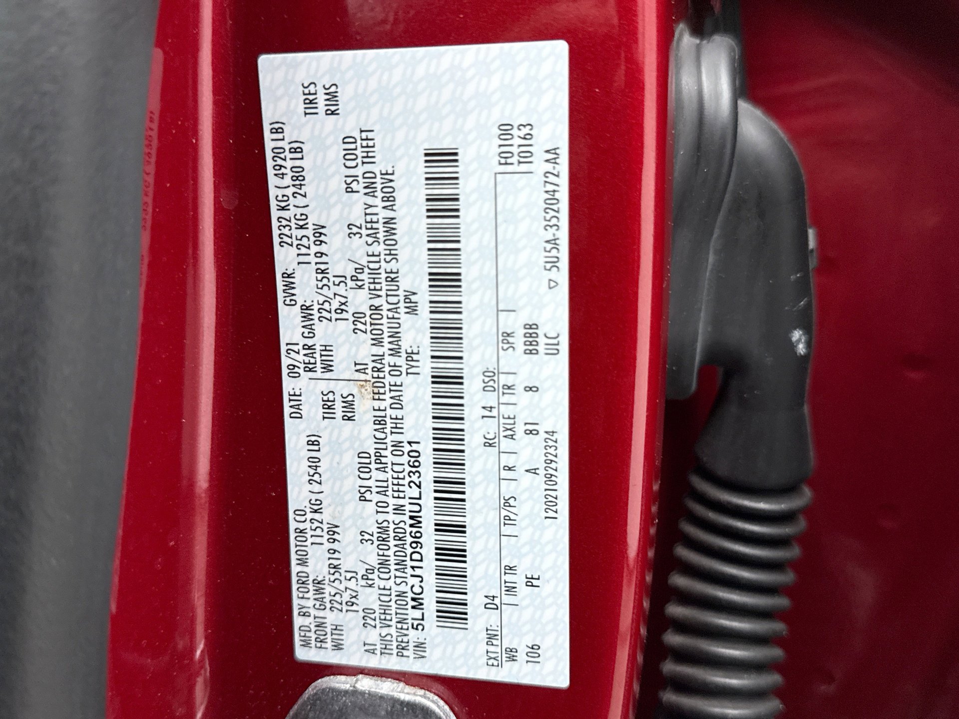 Used 2021 Lincoln Corsair AWD w/ Premium Package image 25