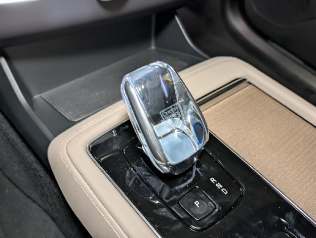New 2026 Volvo XC90 T8 Plus w/ Protection Package AWD/4WD image 21