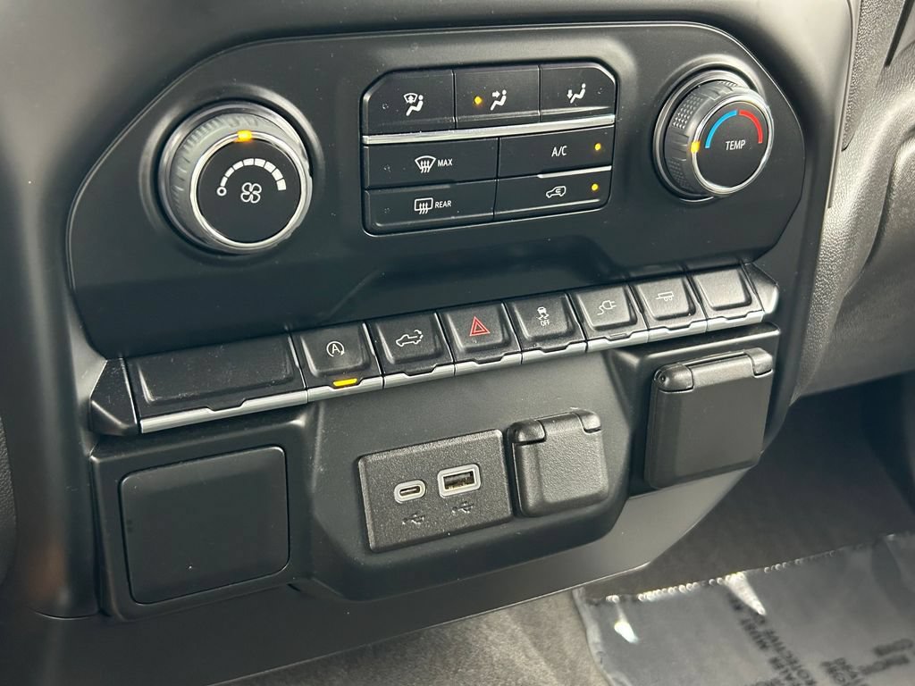 Used 2022 Chevrolet Silverado 1500 Custom w/ Safety Confidence Package RWD image 25