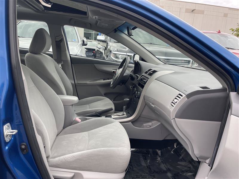 Used 2010 Toyota Corolla LE w/ All Weather Guard Pkg FWD image 17