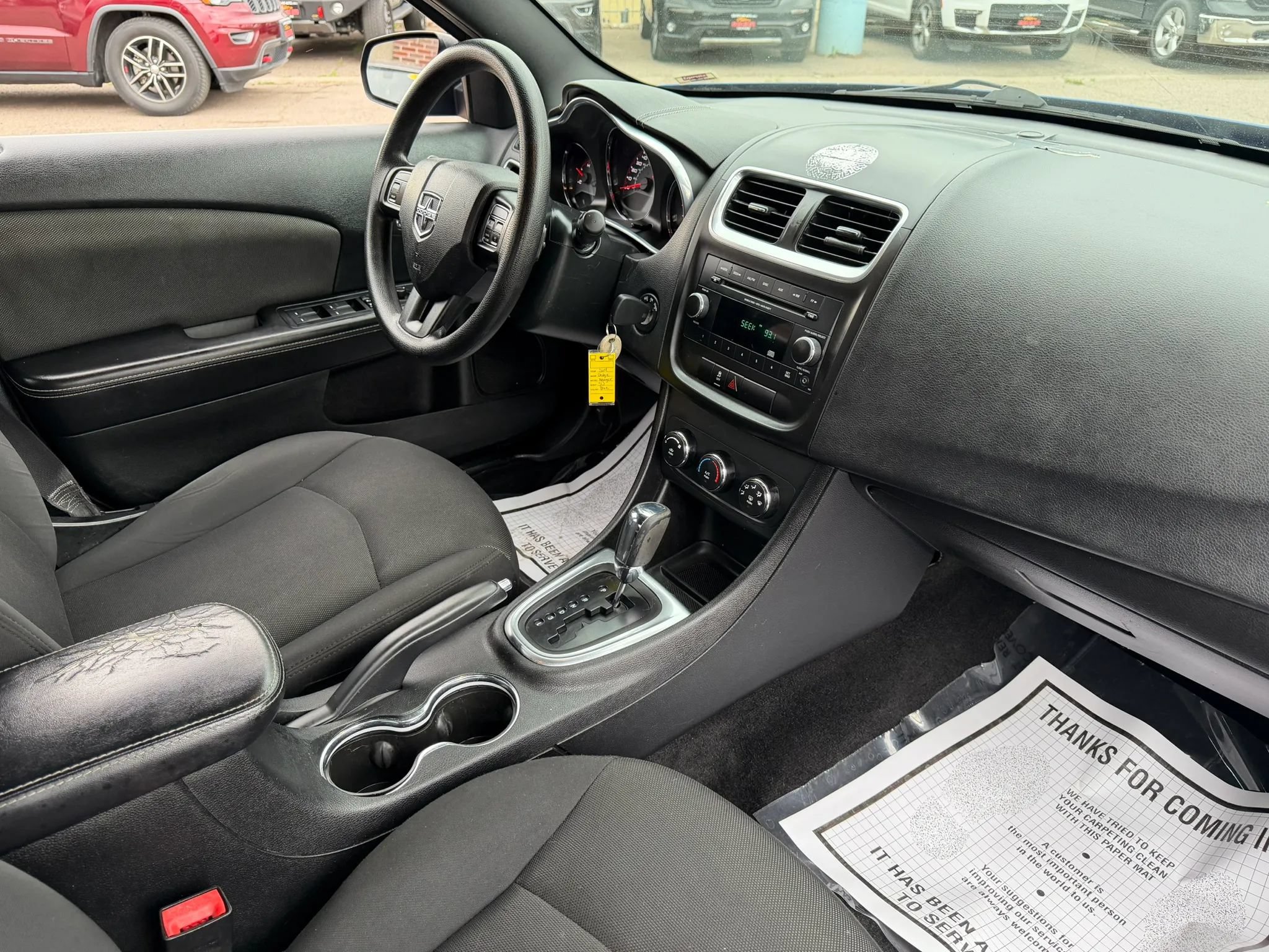 Used 2014 Dodge Avenger SE FWD image 19