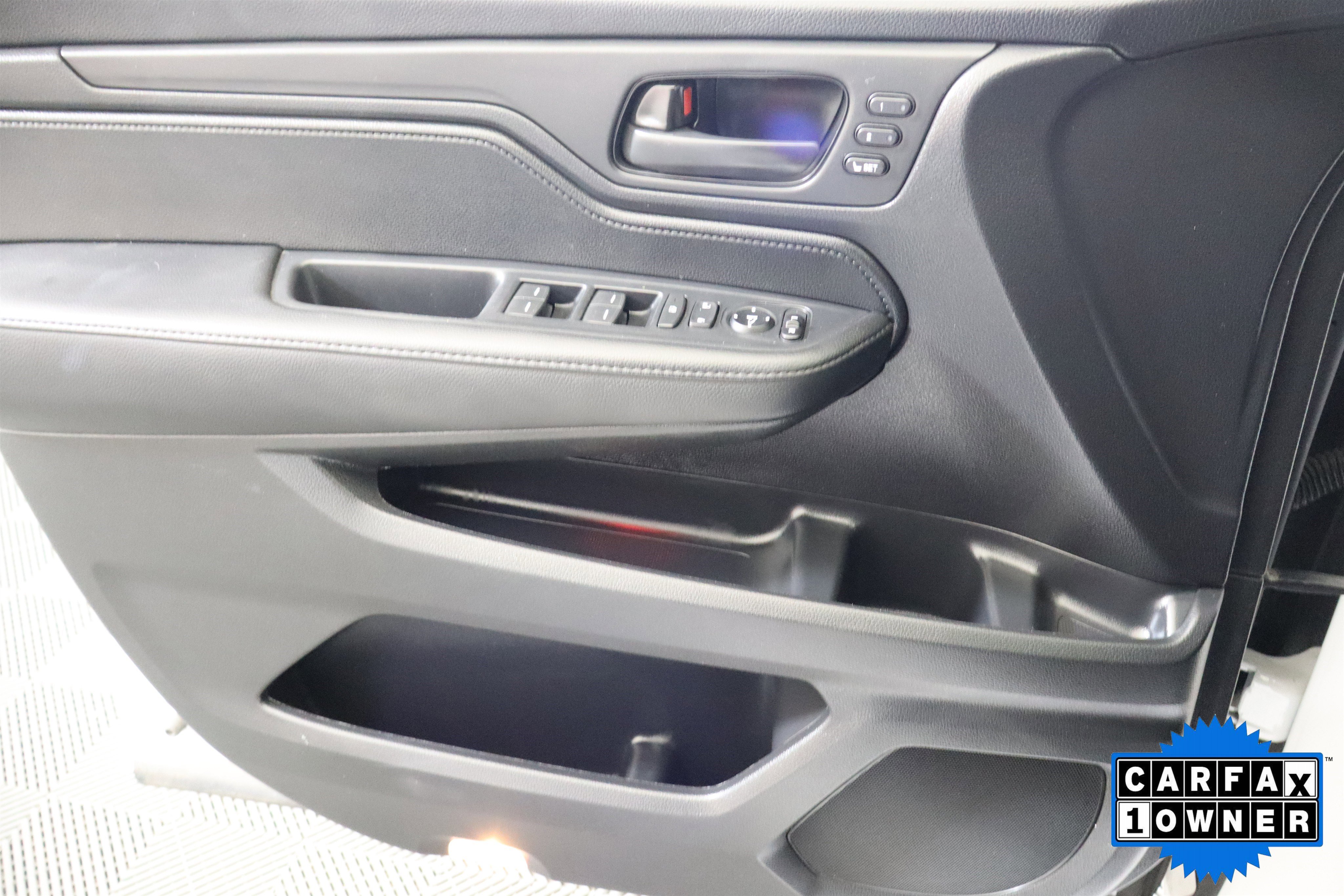 Used 2025 Honda Odyssey Sport-L image 35