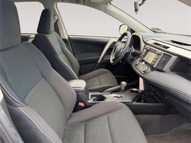 Used 2015 Toyota RAV4 XLE image 15