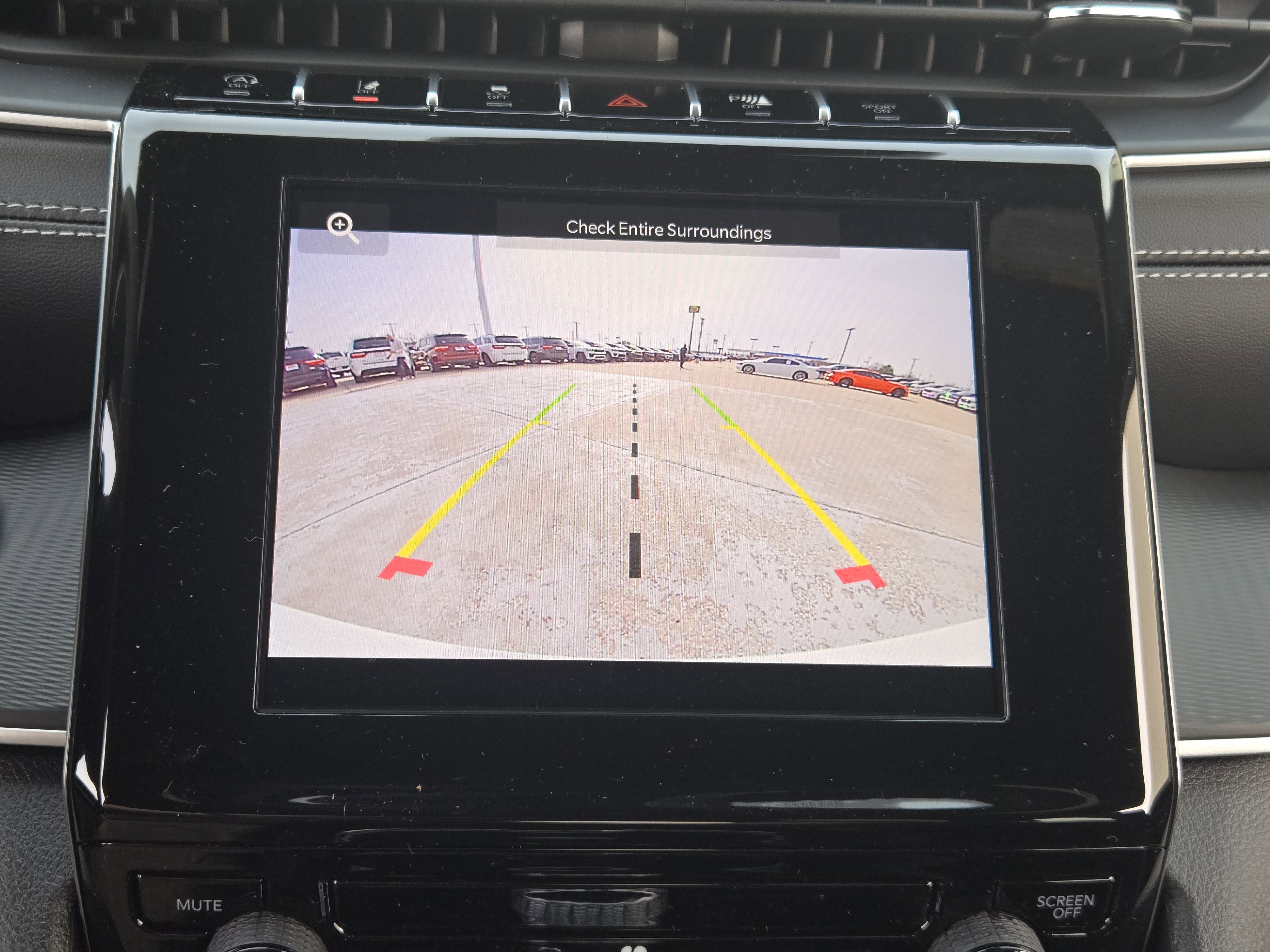 New 2026 Jeep Grand Cherokee Laredo image 15