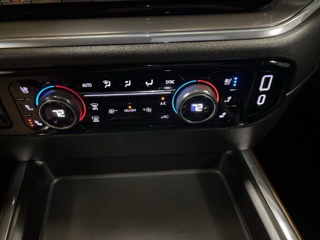 Used 2024 Chevrolet Silverado 3500 High Country w/ High Country Premium Package image 40