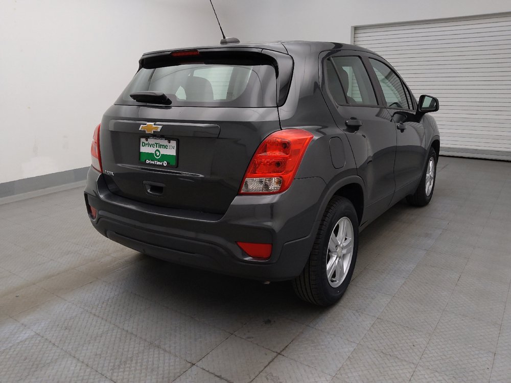 Used 2020 Chevrolet Trax LS FWD image 7