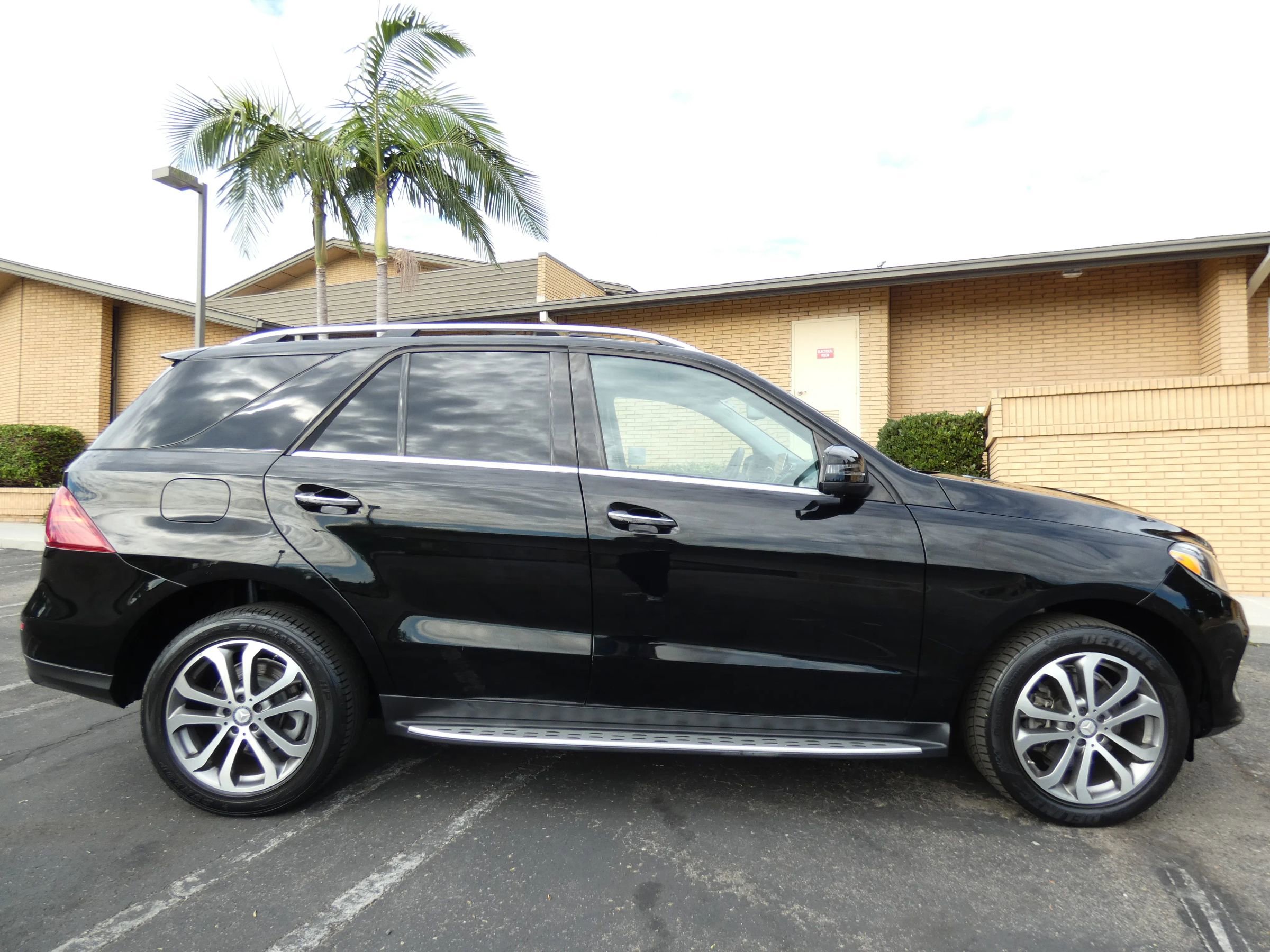 Used 2016 Mercedes-Benz GLE 350 w/ Premium Package image 7