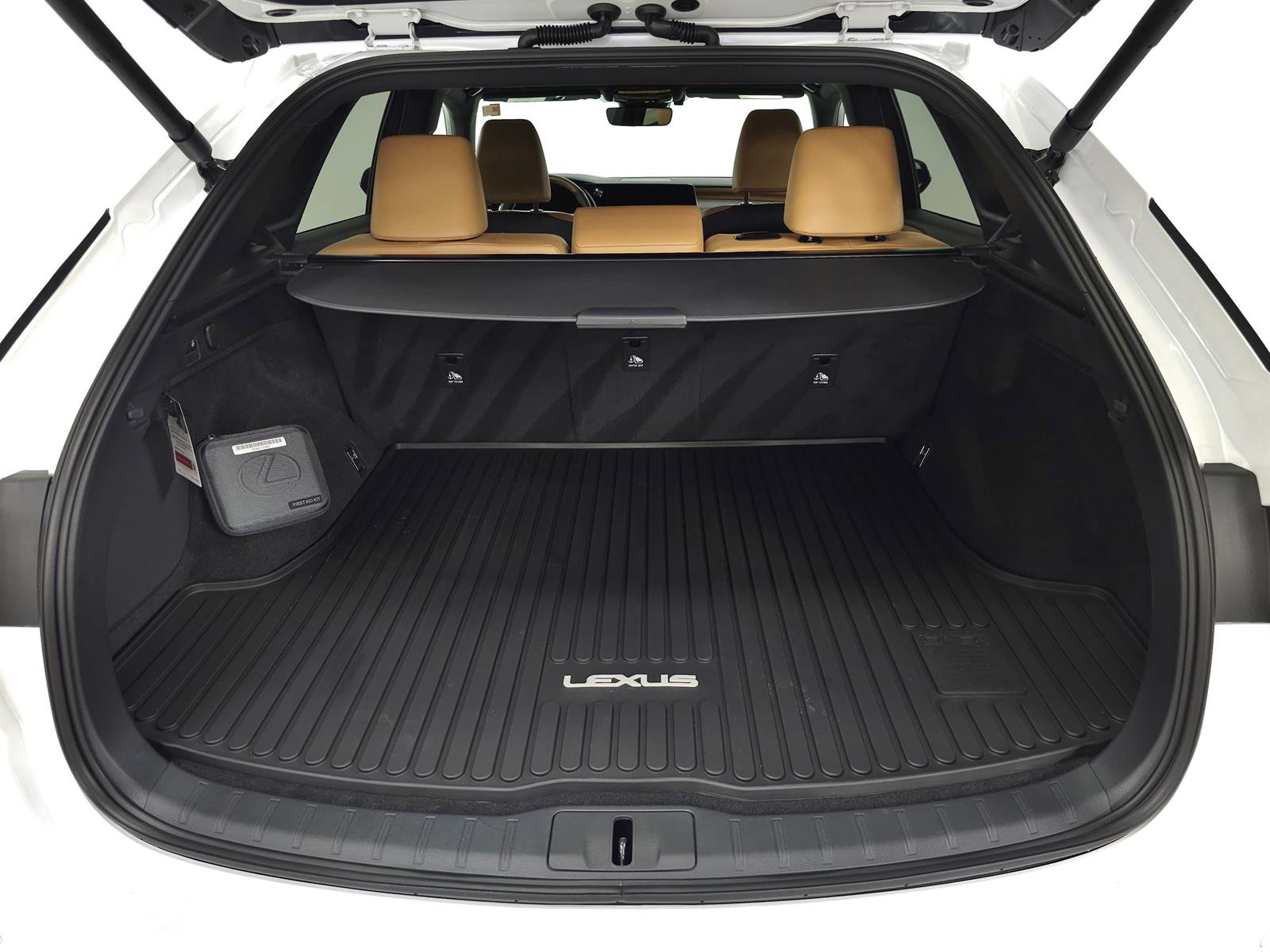 Used 2026 Lexus RX 350h w/ Convenience Package AWD/4WD image 8