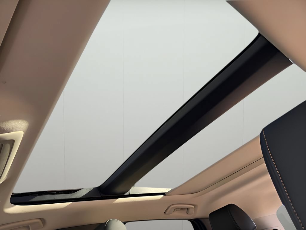 New 2025 MAZDA CX-90 Plug-In Hybrid w/Premium Sport AWD/4WD image 22