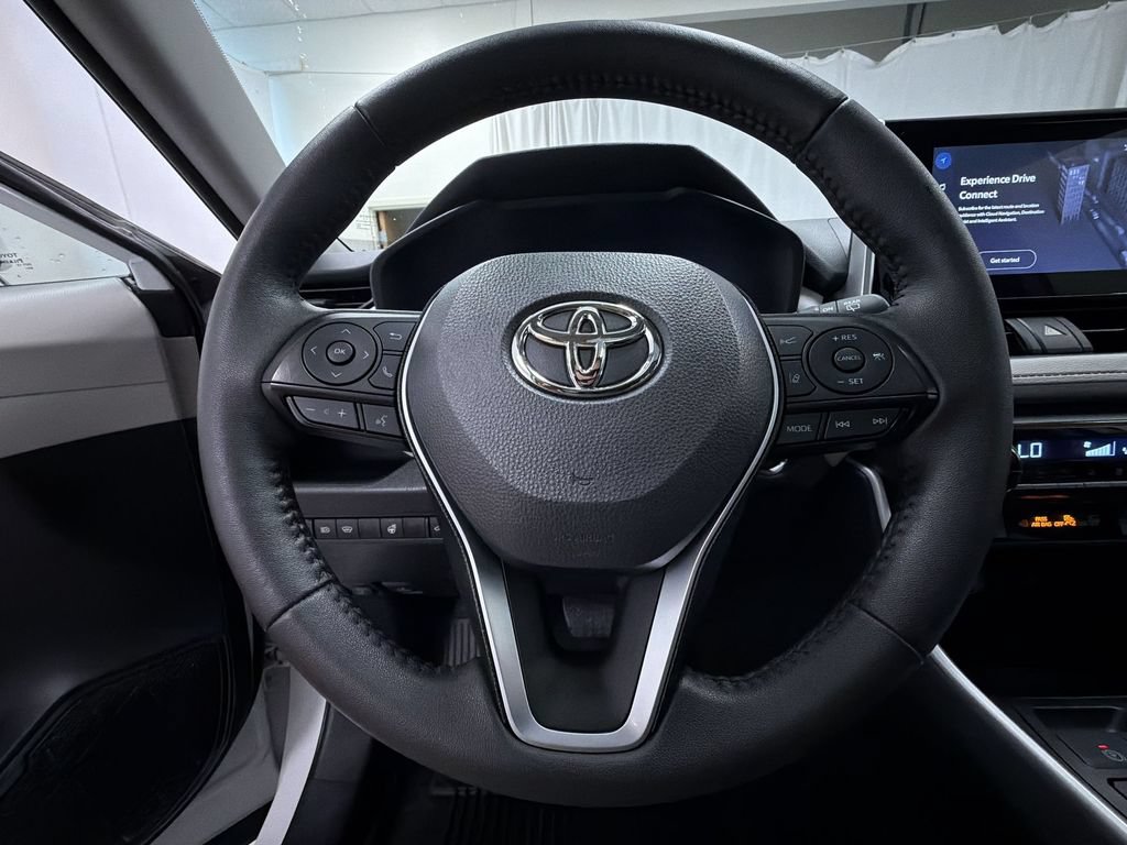 Used 2024 Toyota RAV4 XLE w/ Convenience Package AWD/4WD image 28