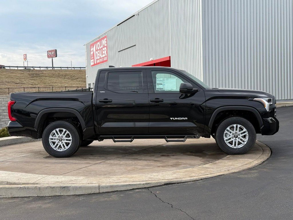New 2025 Toyota Tundra SR5 image 2