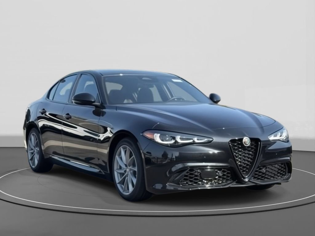 New 2025 Alfa Romeo Giulia image 1