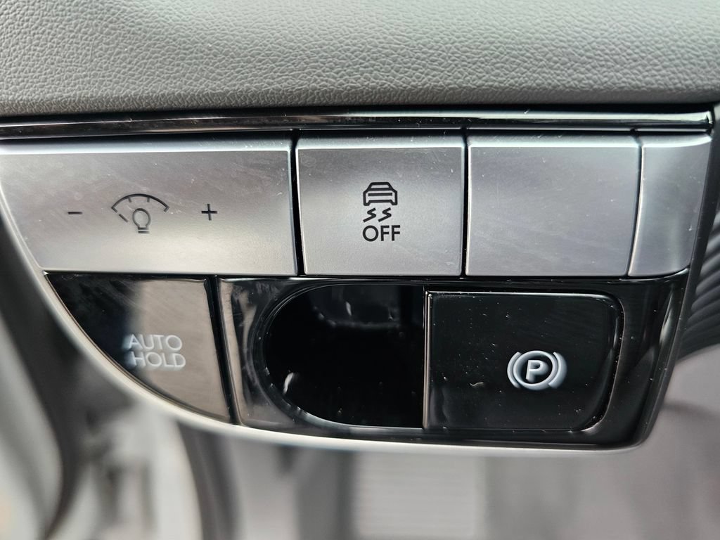Certified 2024 Hyundai Ioniq 5 SE RWD image 25