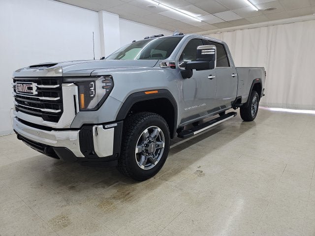 New 2026 GMC Sierra 3500 SLT w/ SLT Premium Package AWD/4WD image 30