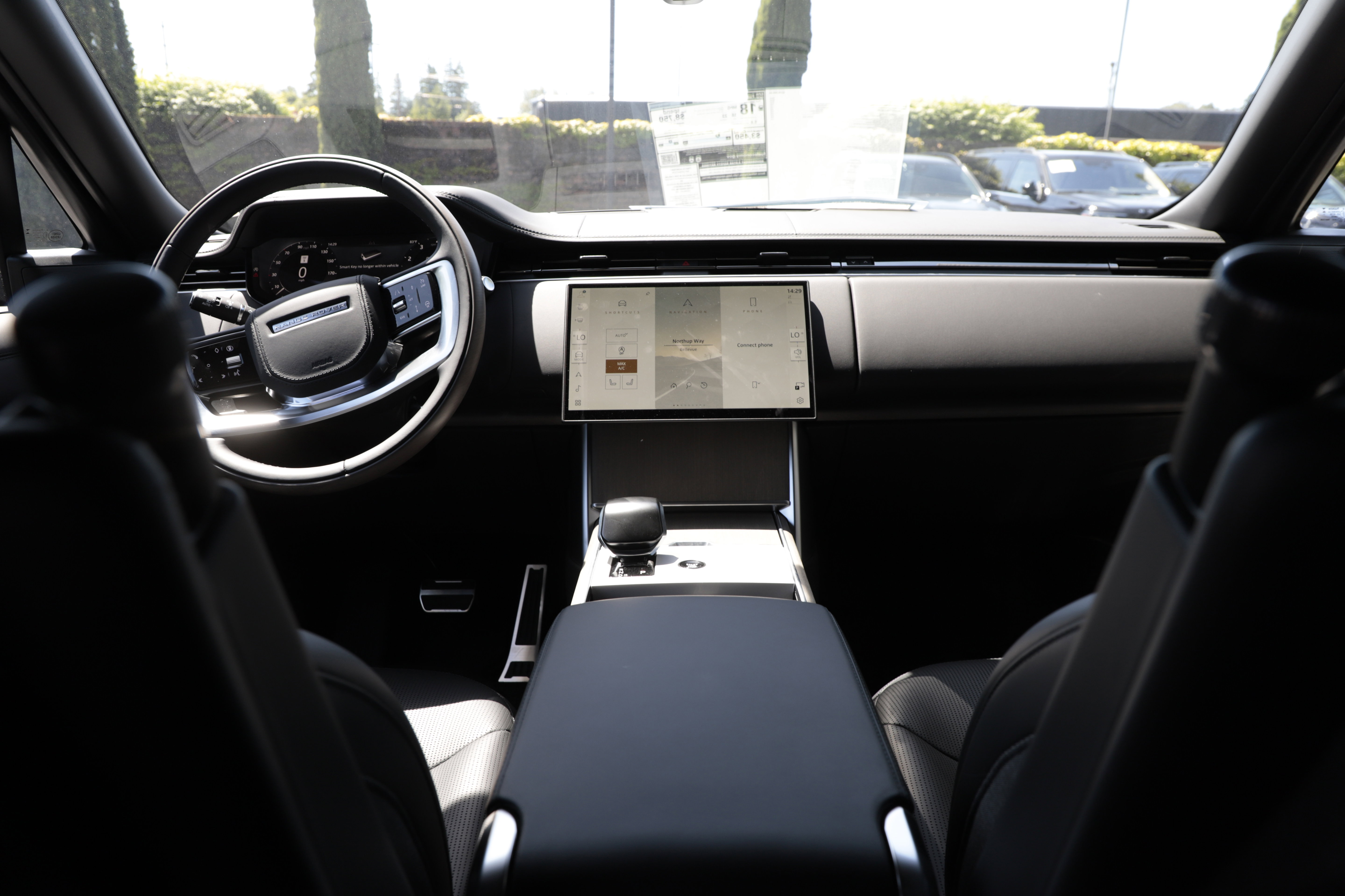 New 2026 Land Rover Range Rover SV AWD/4WD image 14