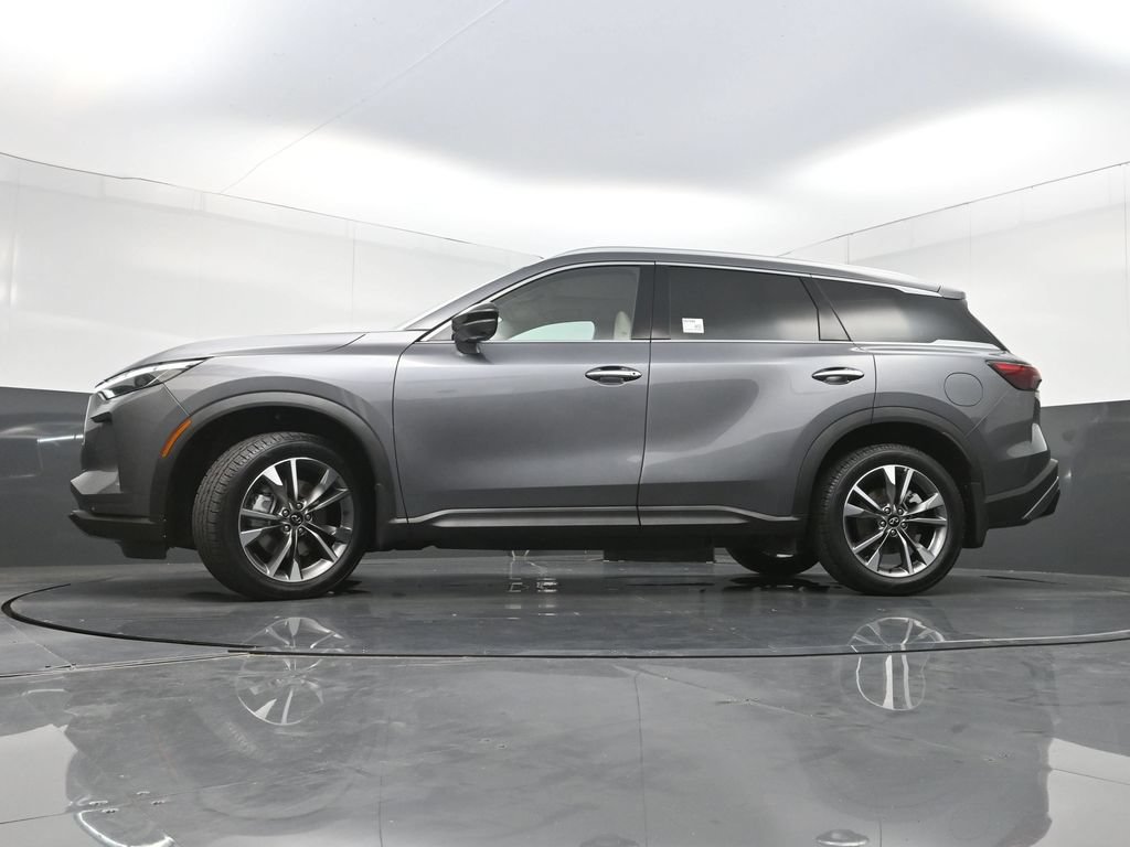 Used 2023 INFINITI QX60 Luxe w/ Cargo Package FWD image 31