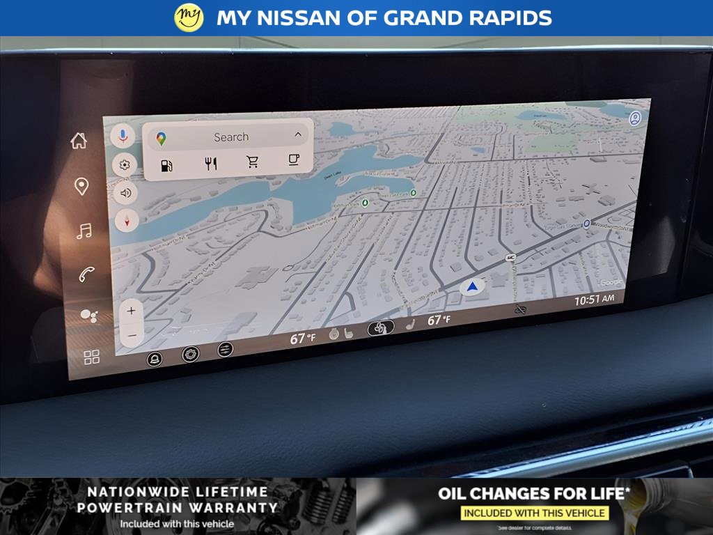 New 2025 Nissan Armada SL w/ Captain's Chari Seat Package image 20