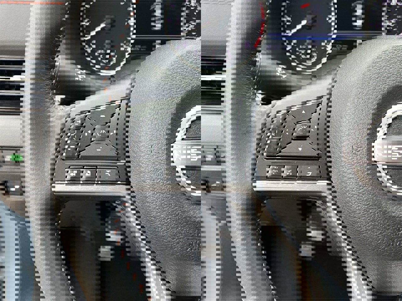 Certified 2024 Nissan Sentra SR image 11