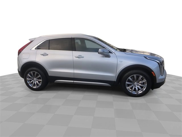 Certified 2022 Cadillac XT4 Premium Luxury w/ Enhanced Visibility Package image 16
