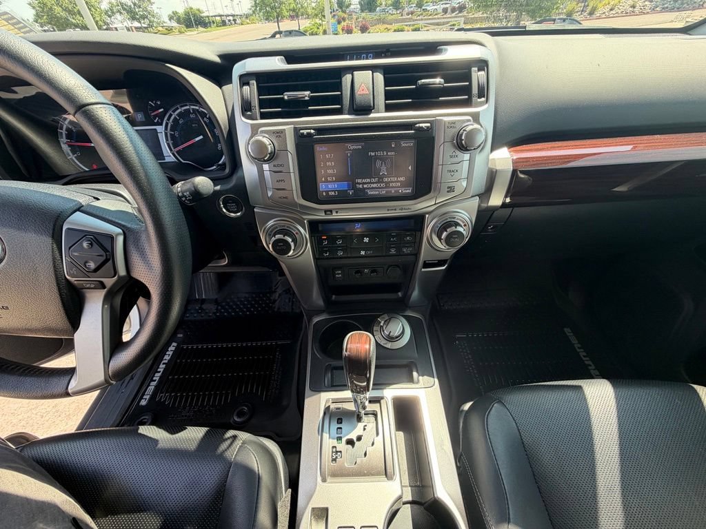 Used 2018 Toyota 4Runner Limited AWD/4WD image 23