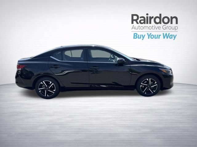 Used 2024 Nissan Sentra SV FWD image 8